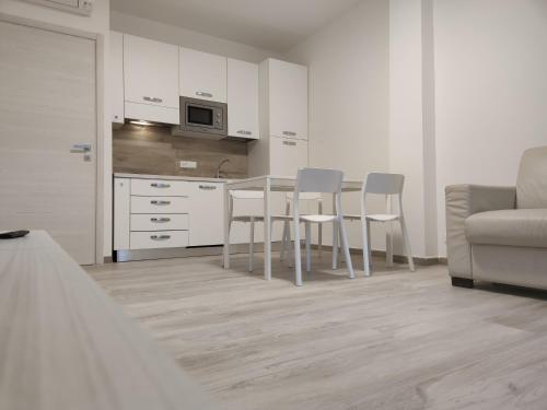 Appartamento Mariella Citra 011022 Lt 166 — 4-Star Luxury Hotel in Portovenere, Italy