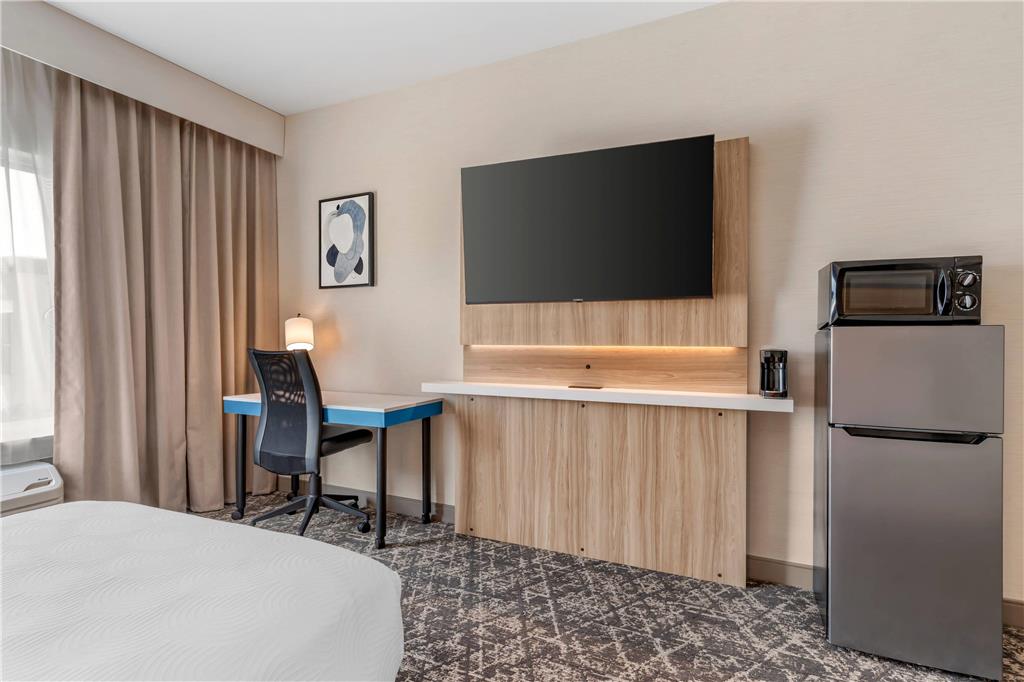 Country Inn & Suites by Radisson Modesto Salida - photo 21