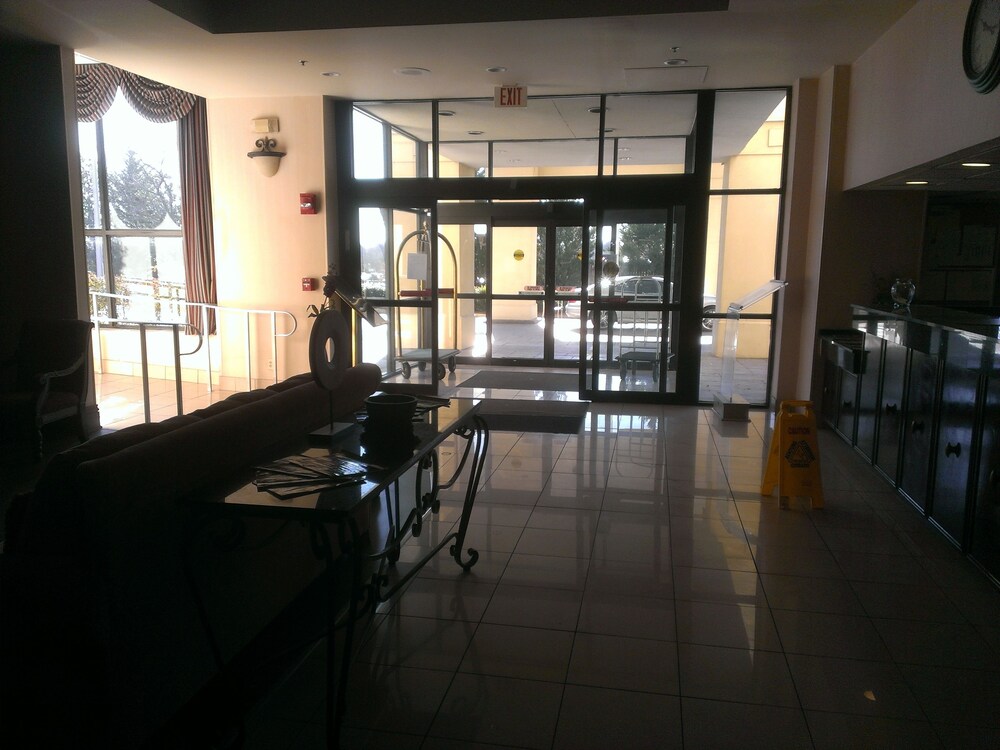 Speco Hotels Richmond - photo 2