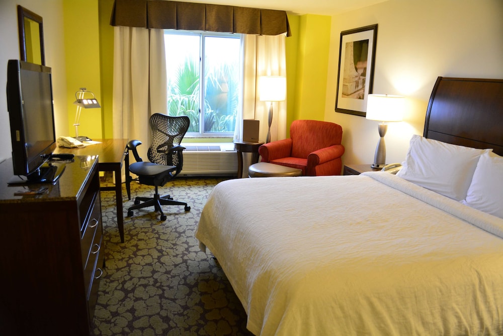 Hilton Garden Inn Oxnard Camarillo - photo 29