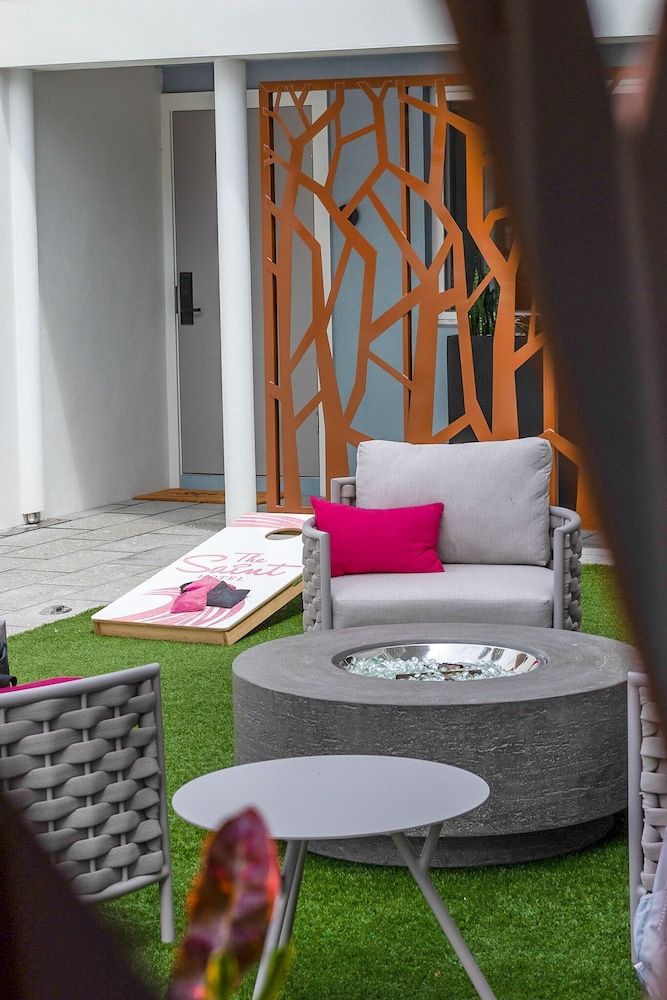 The Saint Hotel - photo 157