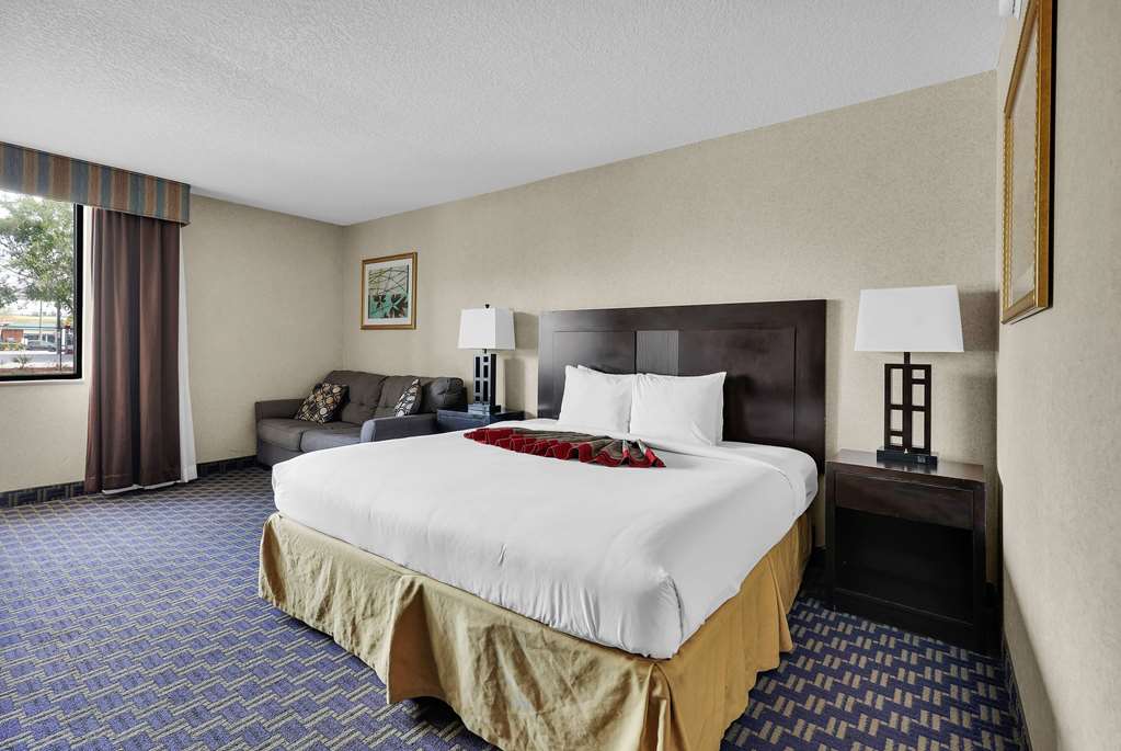 Ramada by Wyndham Jacksonville I 95 by Butler Blvd - photo 50