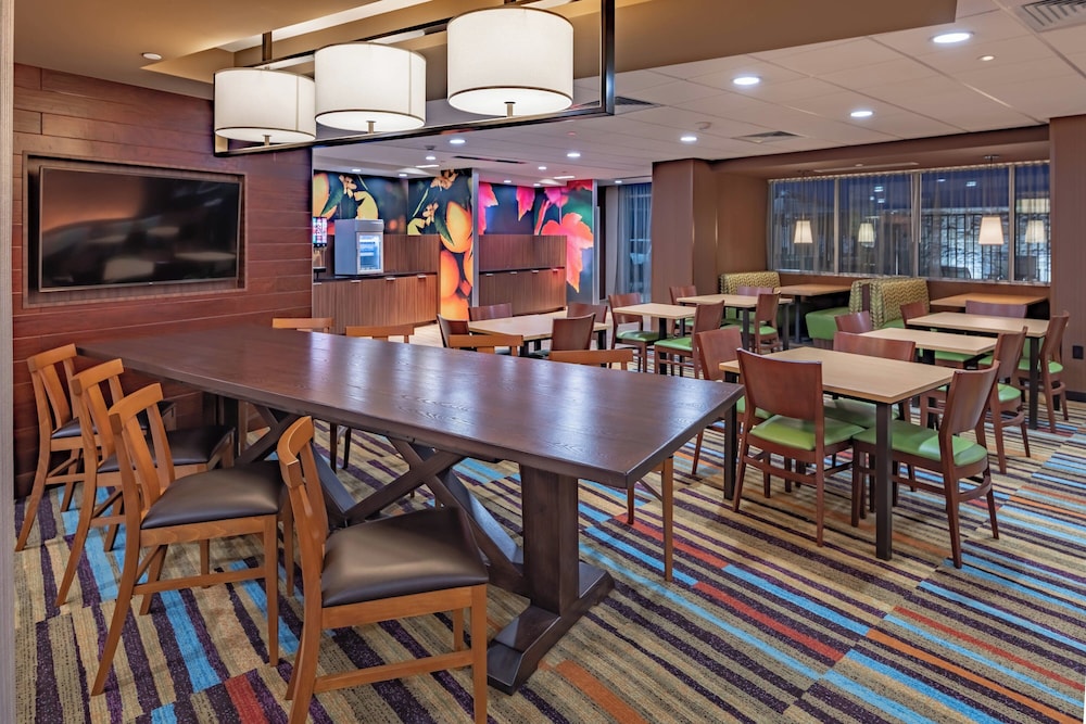 Fairfield Inn & Suites by Marriott Terrell - photo 20