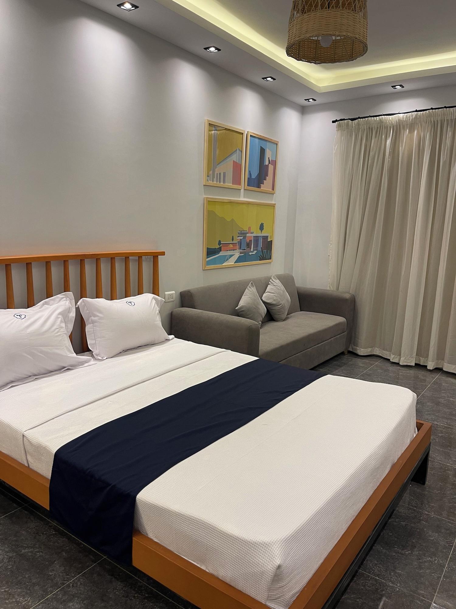 Travelholic AUC Residence — 4-Star Luxury Hotel in Cairo, Egypt