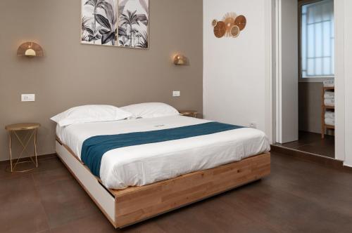 Suite 18 Luxury Apartments — 4-Star Luxury Hotel in Bari, Italy