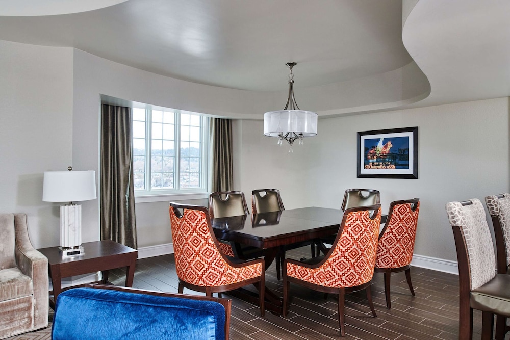 Hotel Alex Johnson Rapid City Curio Collection by Hilton - photo 41