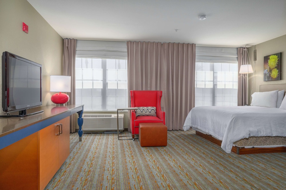 Hilton Garden Inn Phoenix Airport - photo 8