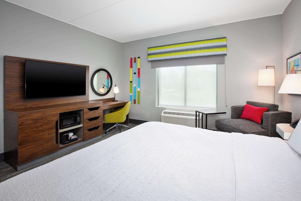 Hampton Inn & Suites by Hilton Indianapolis South Greenwood - photo 13