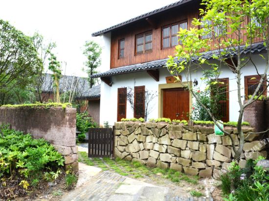 Guesthouse Hotel in Zigong, People's Republic of China