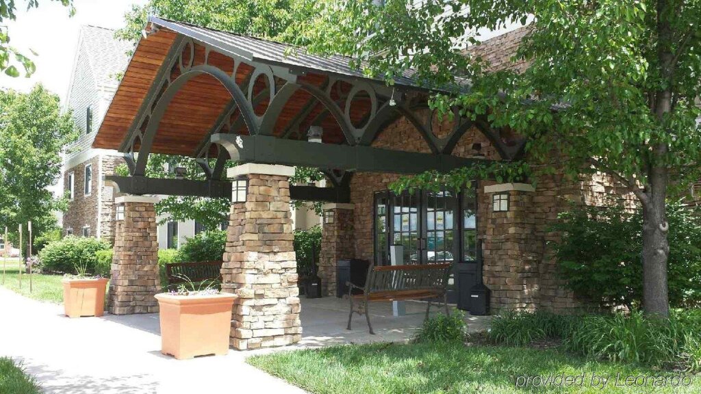 Staybridge Suites Lincoln I 80 - photo 11