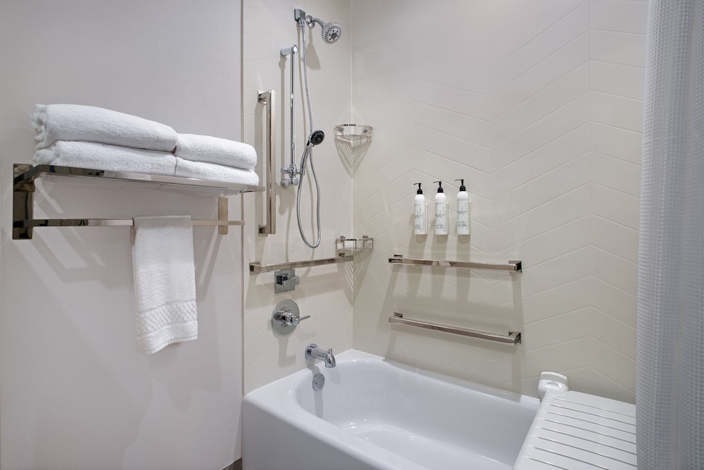 Fairfield by Marriott Inn & Suites Indianapolis Plainfield - photo 16
