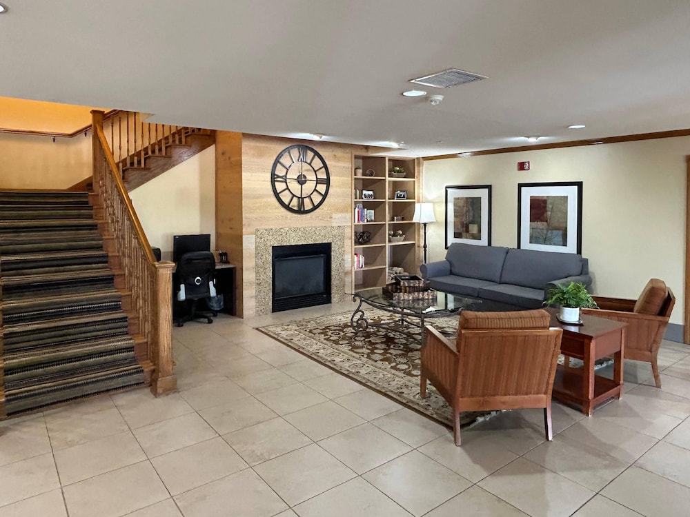 Country Inn & Suites by Radisson Owatonna MN - photo 3