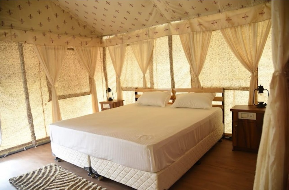 Nomadic Soul Camps — hotel in Jogindarnagar