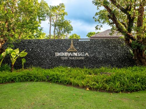 Exclusive Villa Botanica — 4-Star Luxury Hotel in Phuket, Thailand