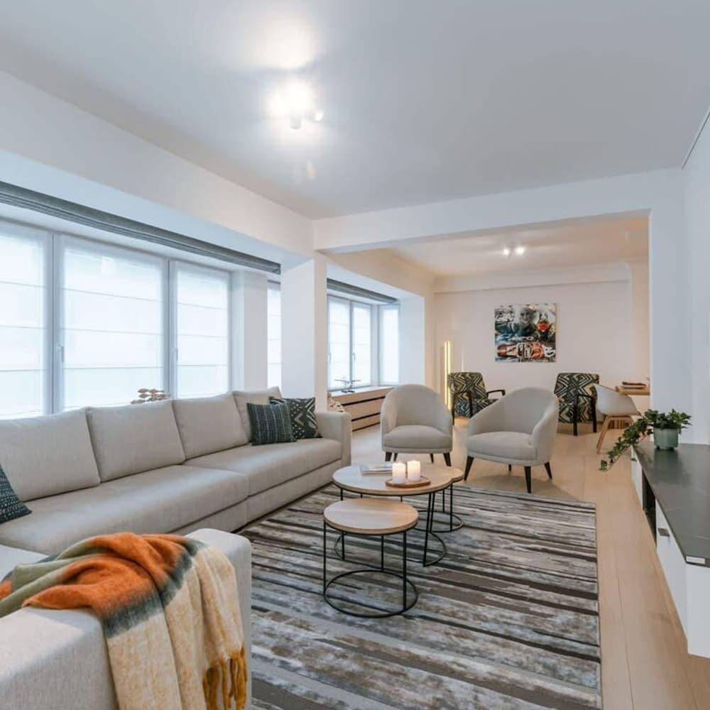 Spacious Apartment with Parking on Prime Location — 4-Star Luxury Hotel in Knokke-Heist, Belgium