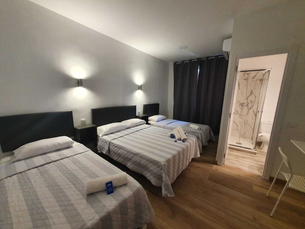Hostal Vara Madrid hotel Chopera Madrid