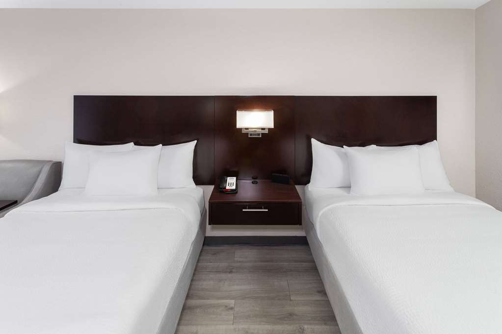 Days Inn by Wyndham Melbourne - photo 19