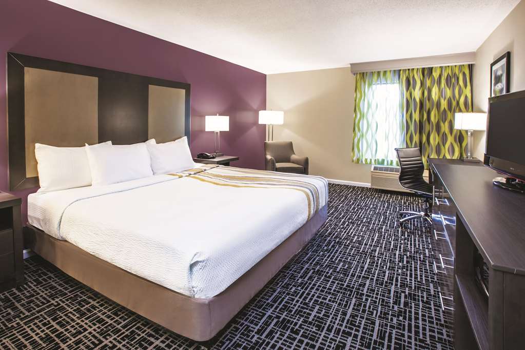 Spark by Hilton Waldorf - photo 60