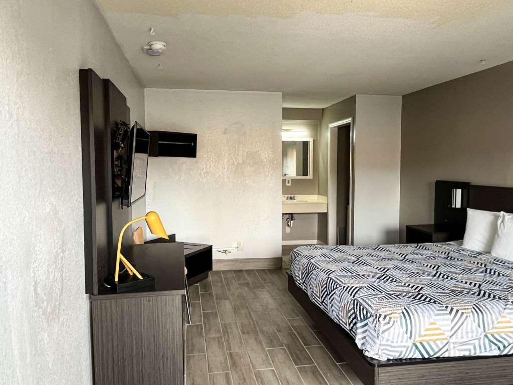 Cordele Hotel - photo 11