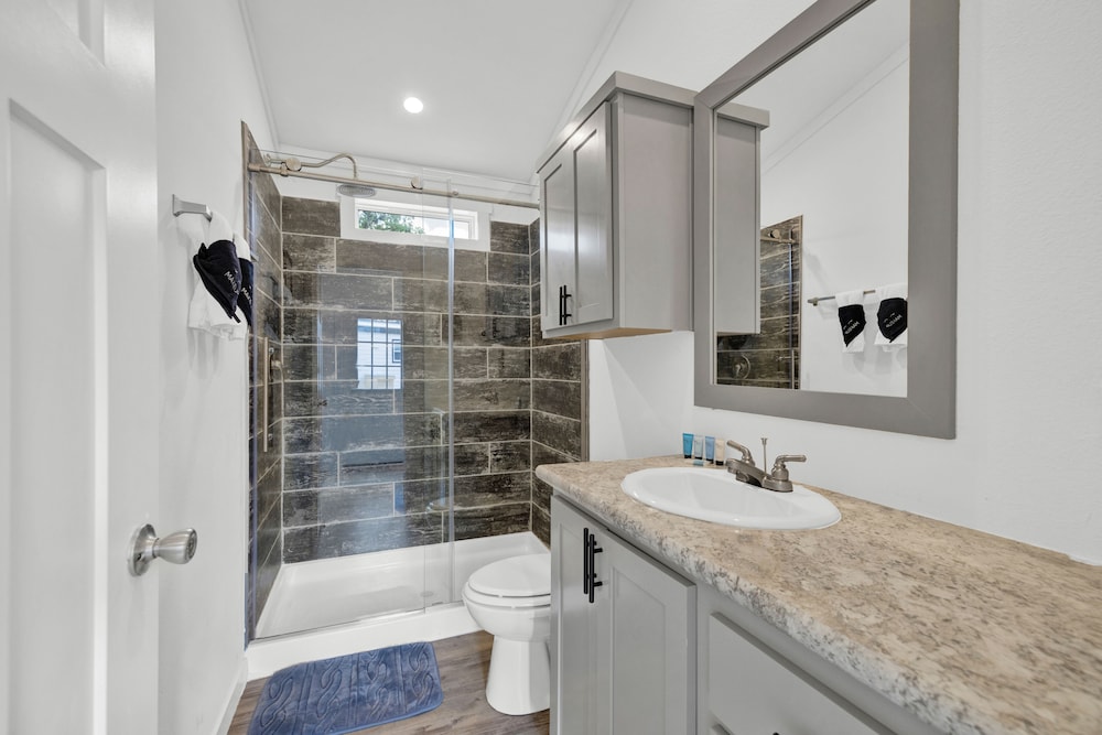 Resort at Fredericksburg Unit 22 - photo 7