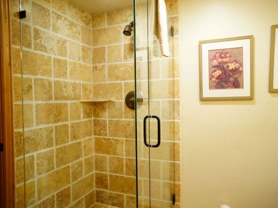 Abode On Lowell - photo 18
