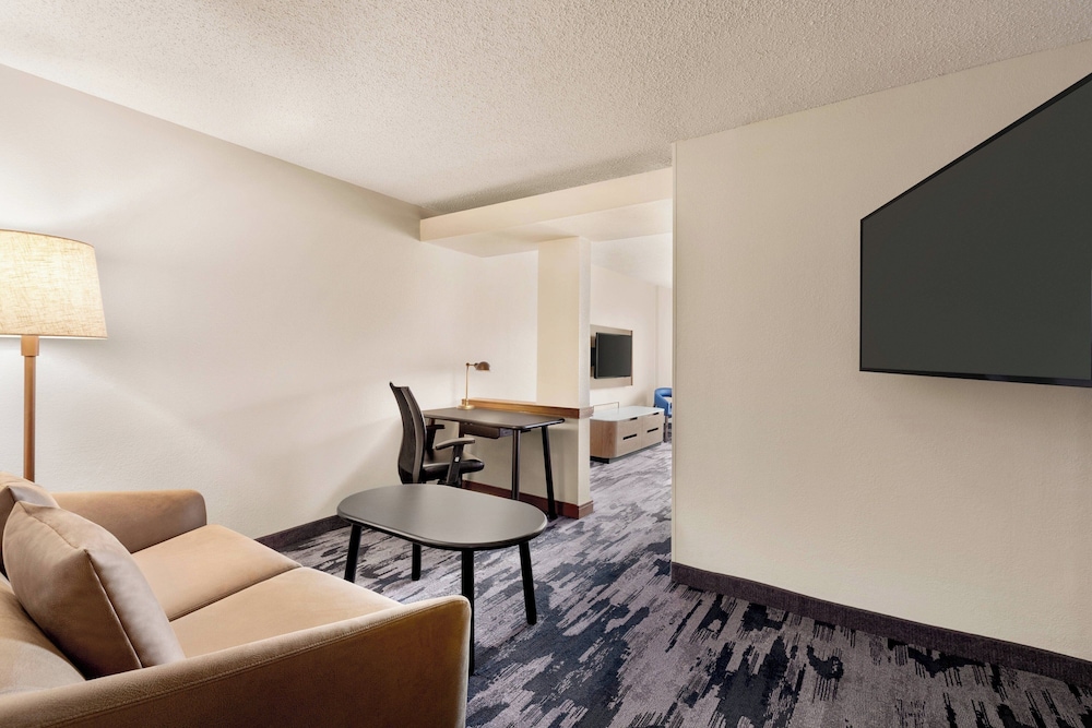 Fairfield Inn & Suites by Marriott Reno Sparks - photo 19
