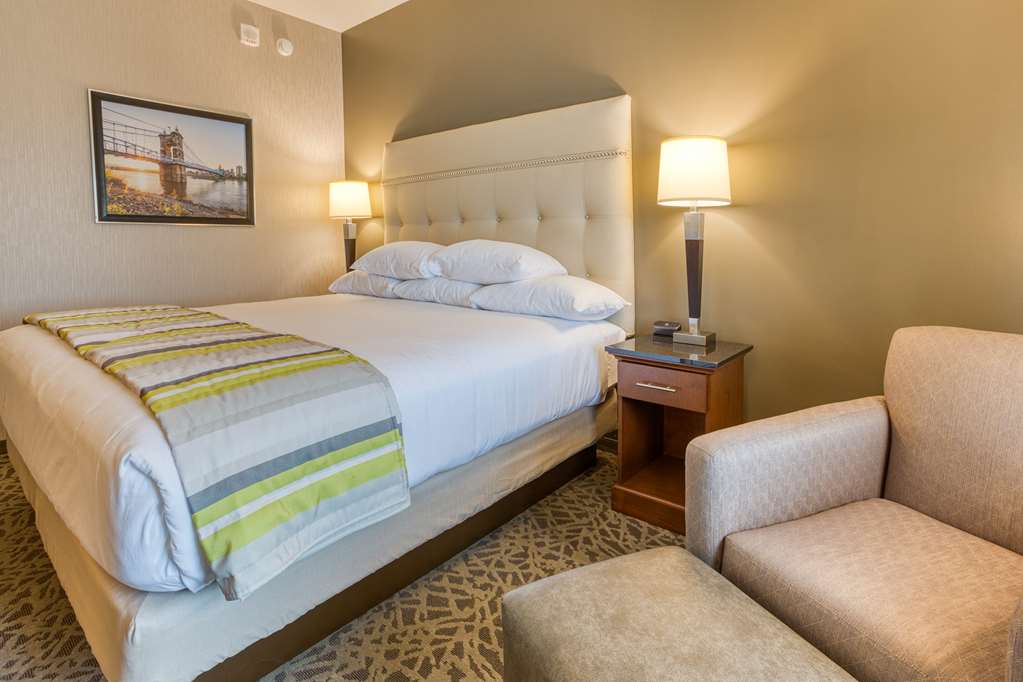 Drury Inn & Suites Cincinnati Northeast Mason - photo 12