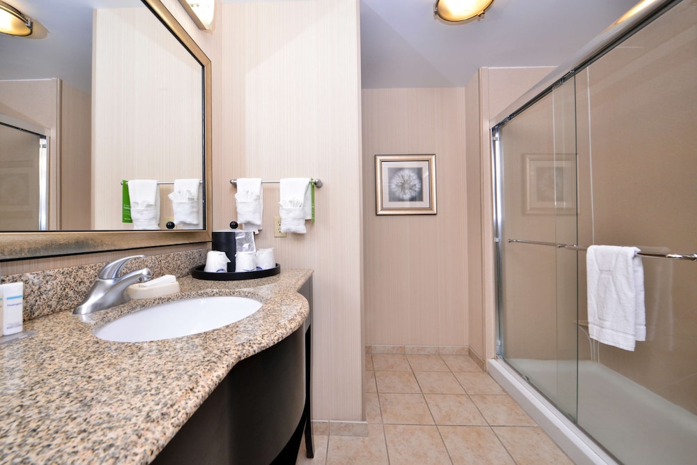 Hampton Inn Pecos - photo 24