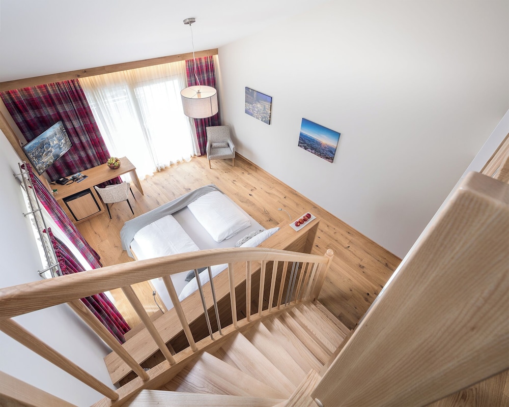 Hotel Garni Frauenschuh in Salzburg, Austria