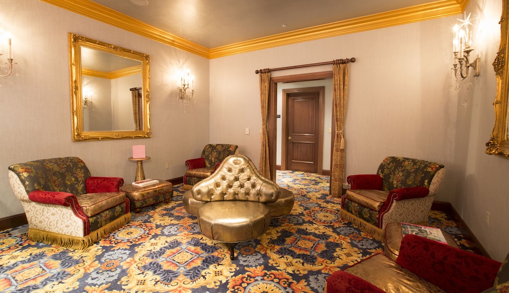 Madonna Inn - photo 321