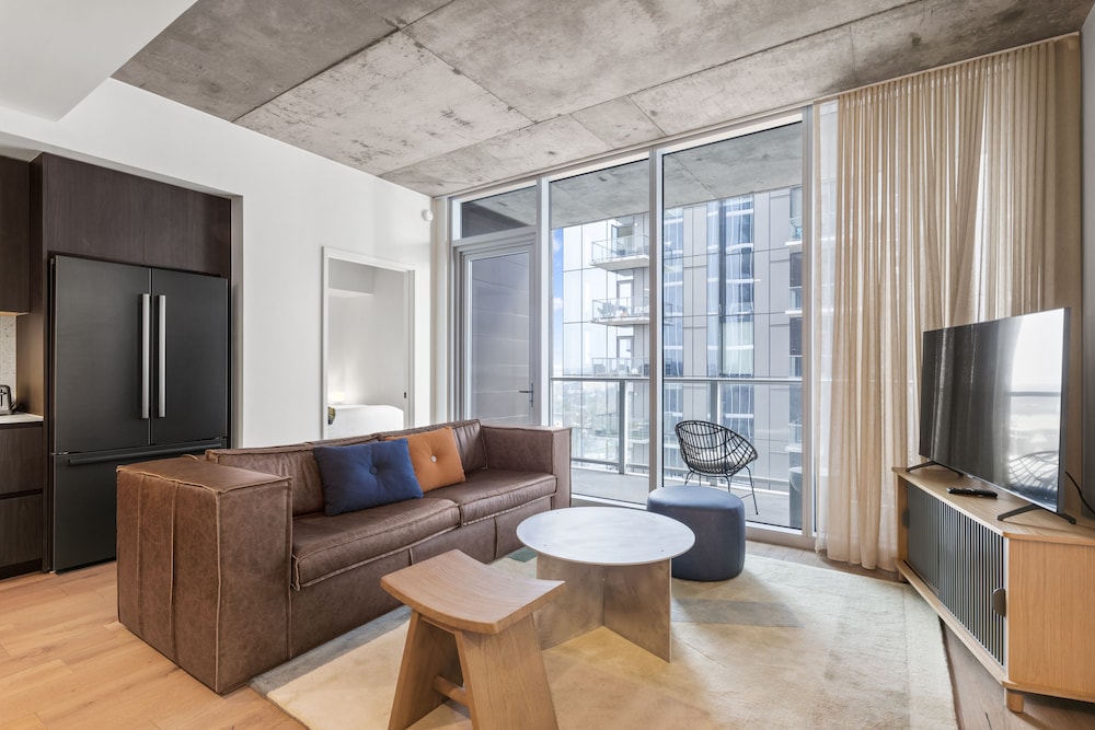 Austin Condo Hotel - photo 450