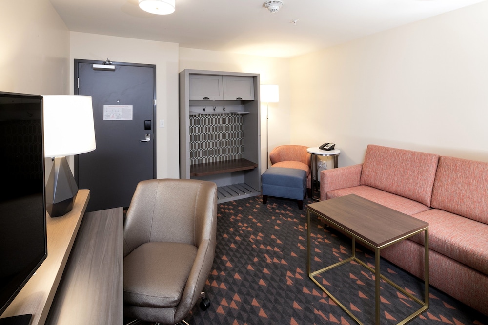 Holiday Inn Kalamazoo West - photo 2