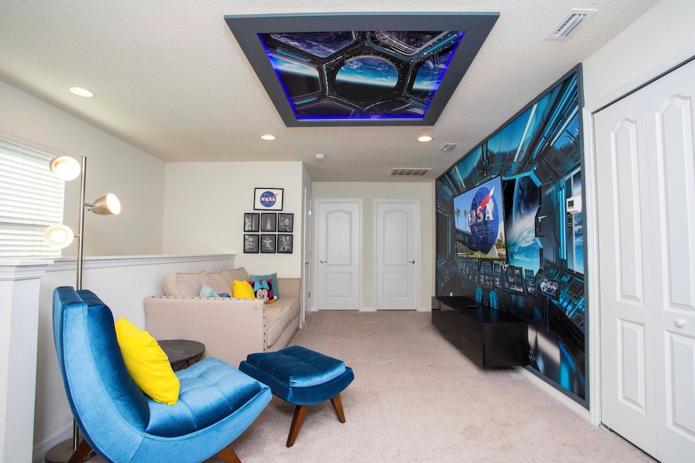 Gorgeous Themed Townhome at Windsor at Westside WW8915 - photo 5