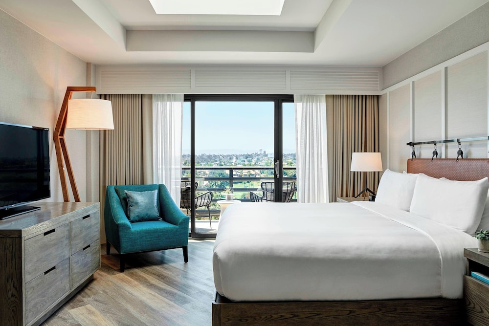 Westdrift Manhattan Beach Autograph Collection by Marriott - photo 24