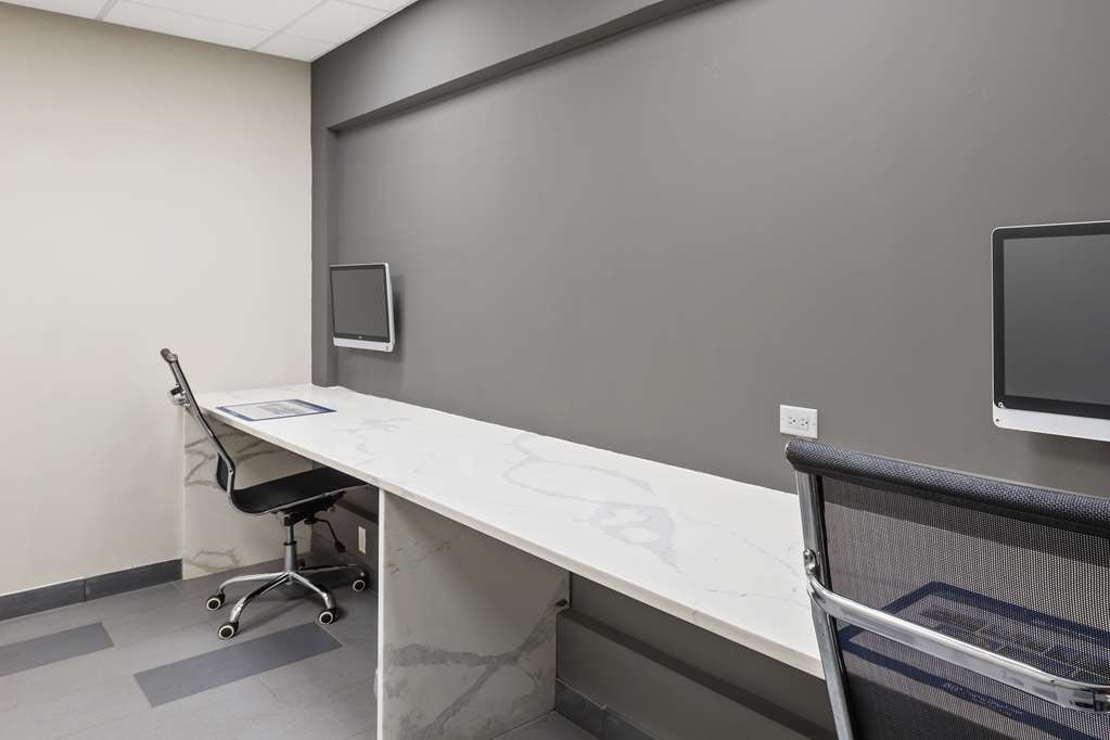 Best Western Inn & Suites Midway Airport - photo 25