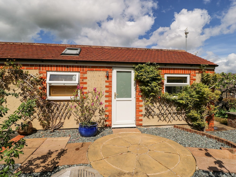 Garden Cottage — 4-Star Luxury Hotel in Ilkley, United Kingdom