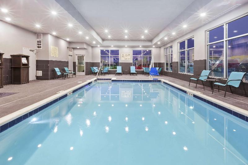 Hampton Inn Sedalia - photo 41