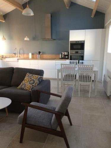 La grange - carbon neutral hotel in Machecoul