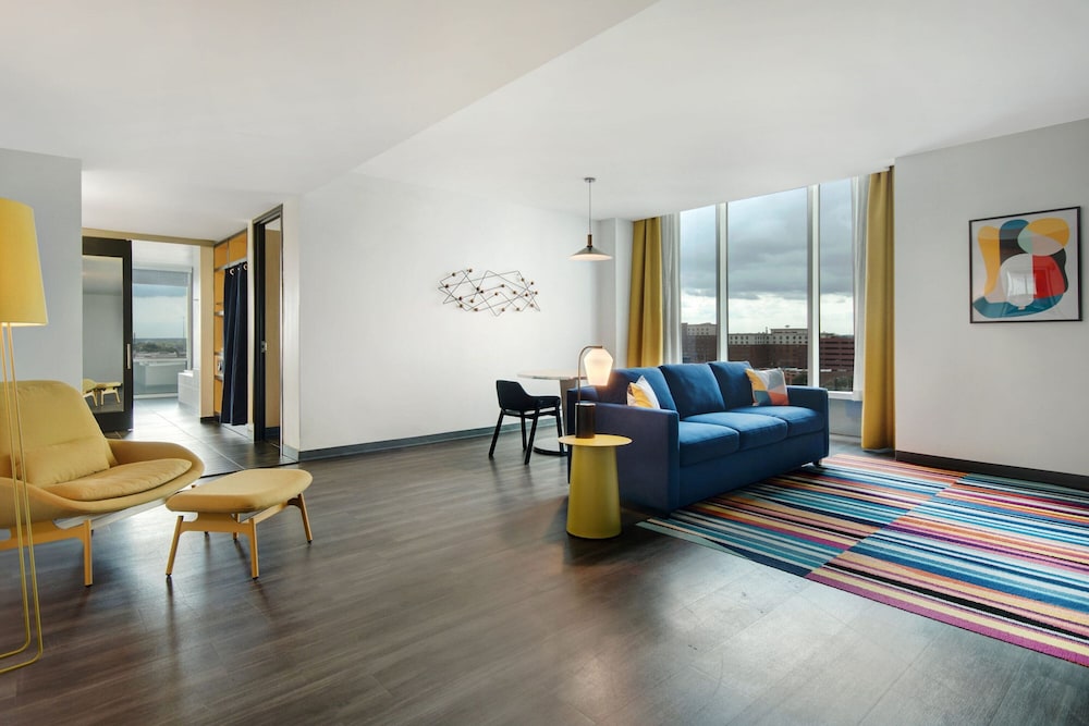 Aloft Oklahoma City Downtown Bricktown - photo 27