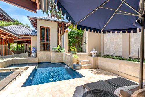 Villa 3 Far Pavillons Luxury Villa — 4-Star Luxury Hotel in Port Douglas, Australia