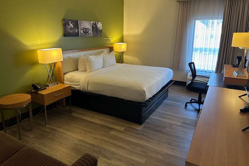 Sleep Inn & Suites Memphis Southeast - photo 11