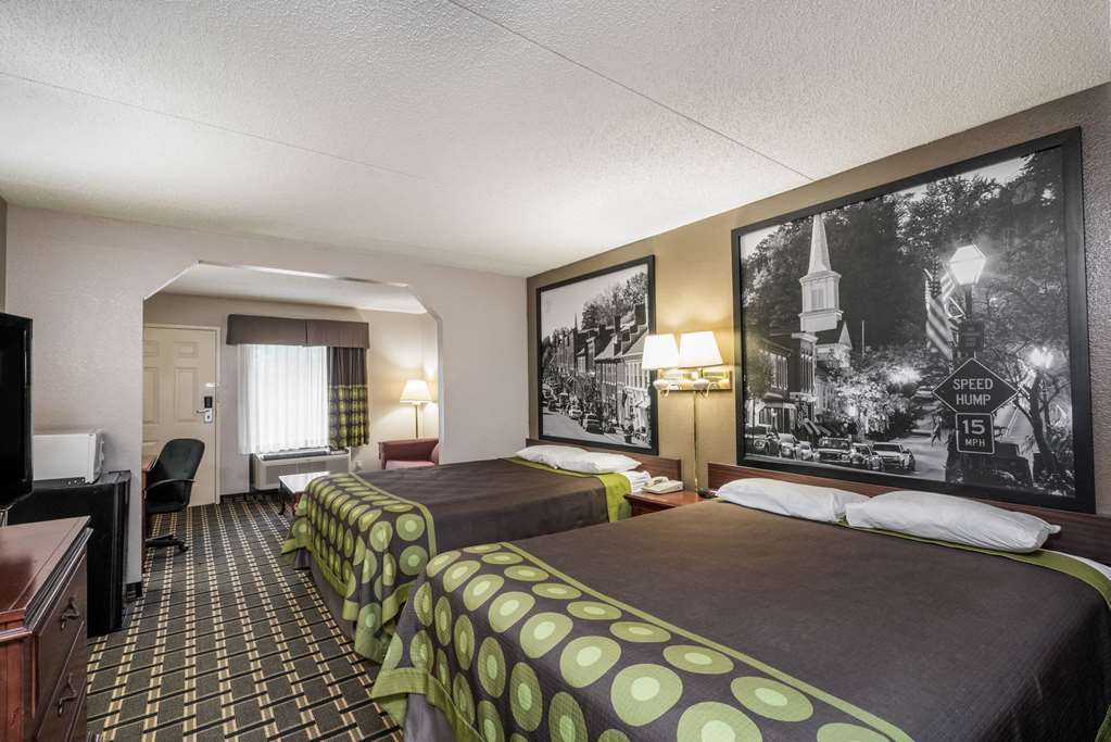 Super 8 by Wyndham Knoxville West Farragut - photo 15
