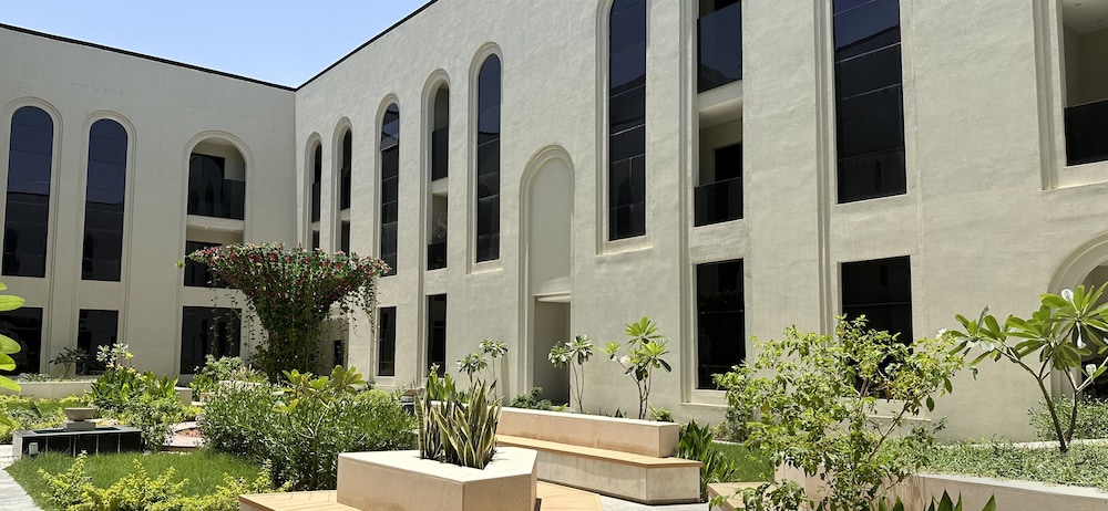 Kease Muhammadiyah Residence Plus — 4-Star Luxury Hotel in Riyadh, Saudi Arabia