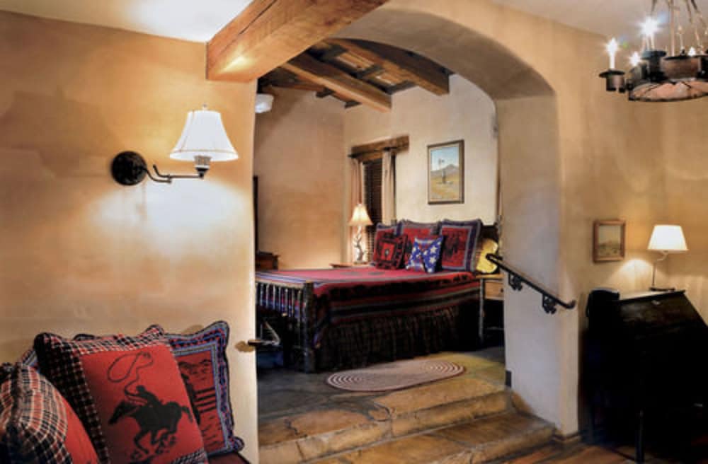 El Portal Sedona Hotel - photo 12