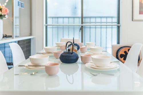 QiQi House Tokyo まるごと新築一軒家宿 Spacious New Home 8 Guests Easy Airport & Disney Access — 4-Star Luxury Hotel in Tokyo, Japan