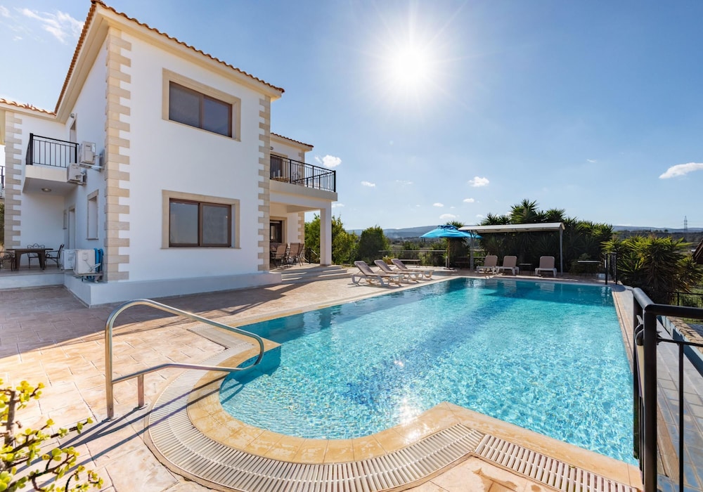 Villa Kambos Ena in Polis