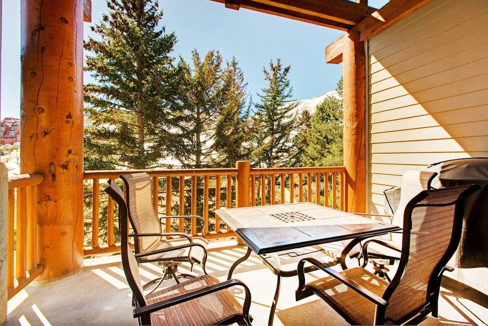 Ski In Condo in Snow Flower Resort by RedAwning - photo 8