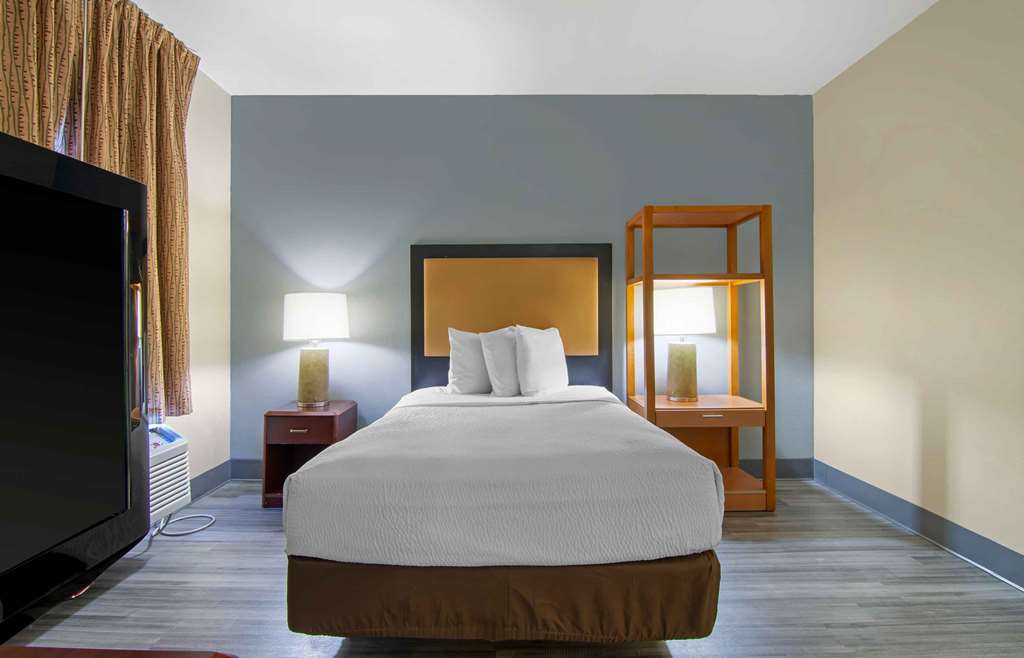 Extended Stay America Overland Park Metcalf - photo 14