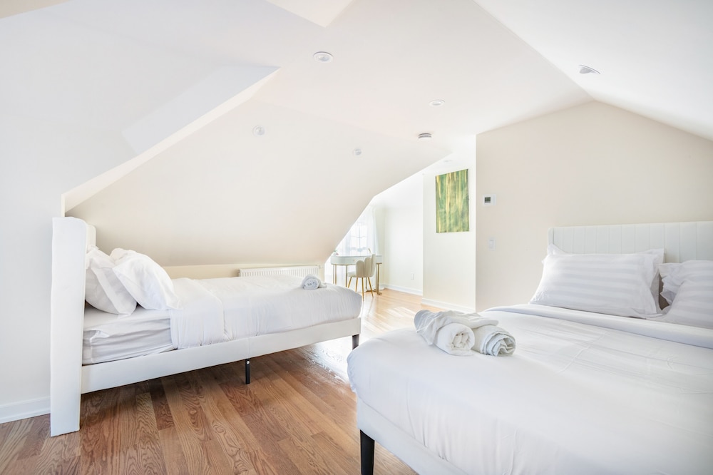 3BR Prime Luxury near NYC w Arcade Room — hotel in Yonkers
