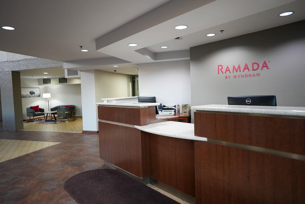 Ramada by Wyndham Tulsa Broken Arrow — Broken Arrow — photo 4